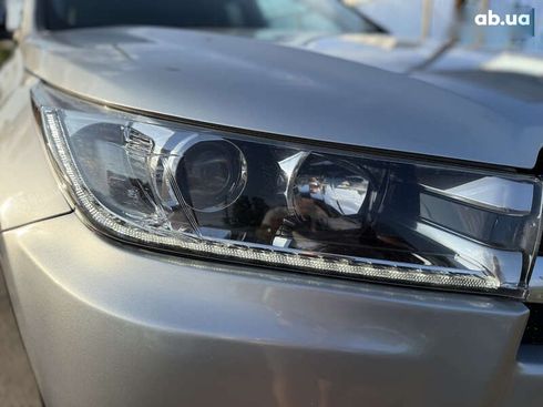 Toyota Highlander 2018 - фото 18
