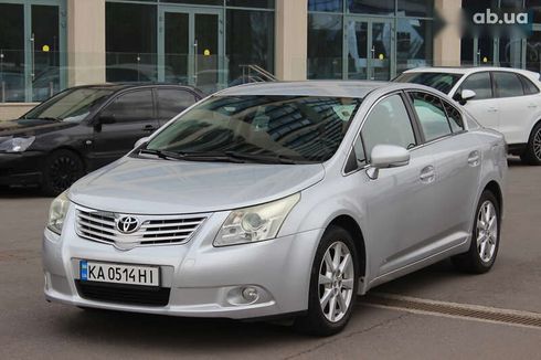 Toyota Avensis 2009 - фото 4