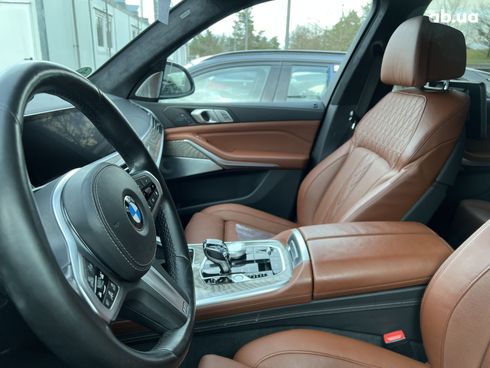 BMW X7 2020 - фото 24