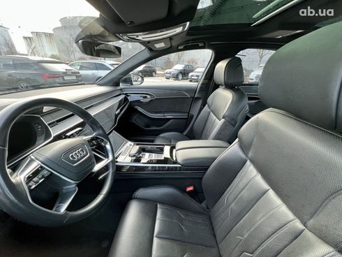 Audi A8 2018 - фото 18