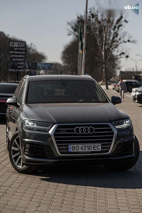 Audi Q7 2018 - фото 12