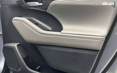 Toyota Highlander 2021 - фото 23