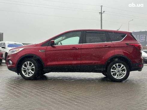 Ford Escape 2019 красный - фото 6