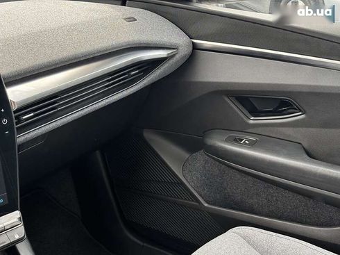 Renault Megane 2022 - фото 17