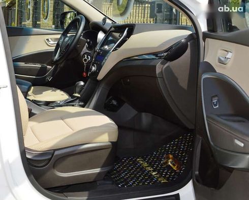 Hyundai Santa Fe 2013 - фото 27