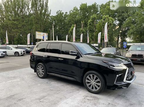 Lexus LX 2015 - фото 15