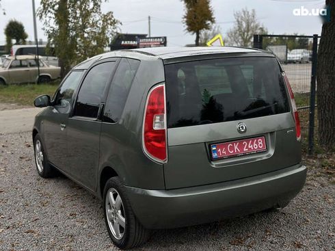 Skoda Roomster 2007 - фото 18