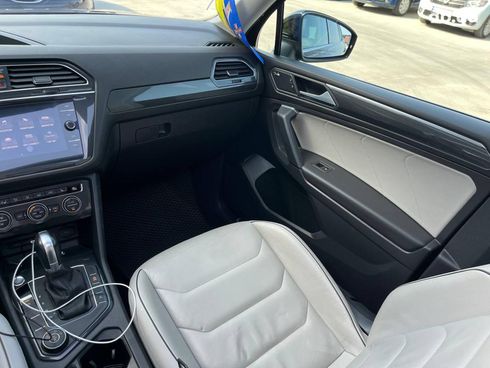 Volkswagen Tiguan 2018 черный - фото 161
