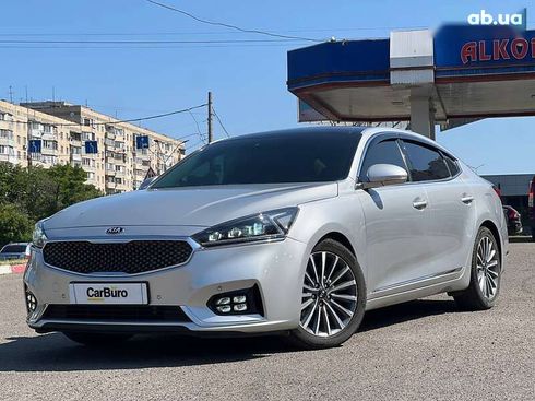 Kia K7 2017 - фото 6