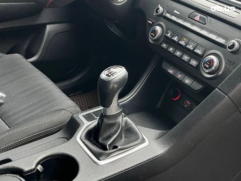 Kia Sportage 2018 белый - фото 25