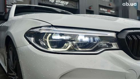 BMW 5 серия 2018 - фото 5