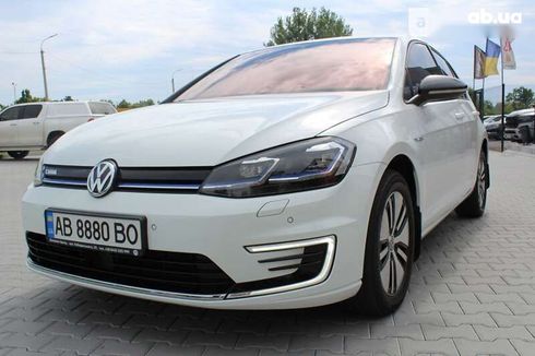 Volkswagen e-Golf 2019 - фото 18