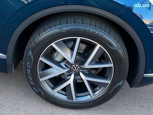 Volkswagen Touareg 2022 - фото 11