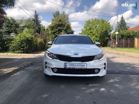 Kia K5 2017 - фото 2
