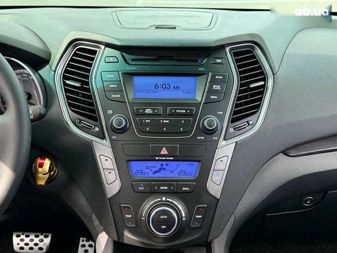 Hyundai Santa Fe 2014 - фото 28