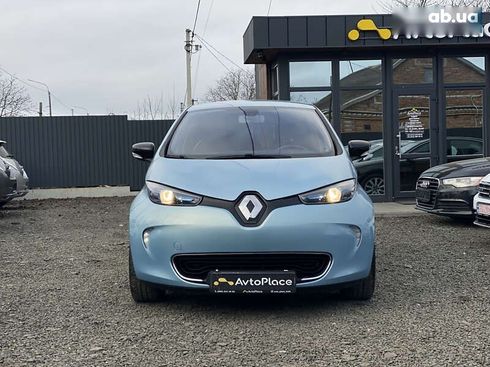 Renault Zoe 2015 - фото 9