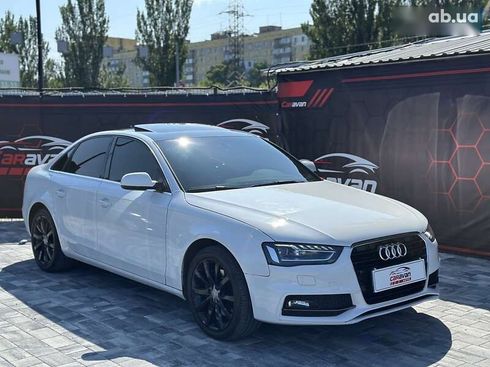 Audi A4 2012 - фото 4