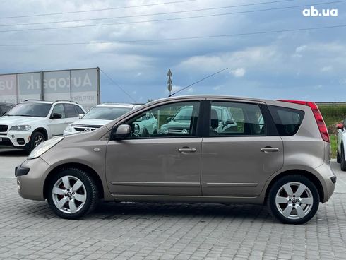 Nissan Note 2006 коричневый - фото 3