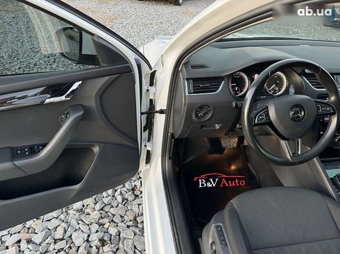 Skoda Octavia 2017 - фото 21