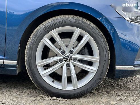Volkswagen Passat 2022 - фото 27