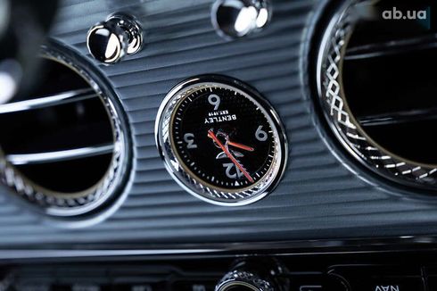 Bentley Continental GT 2018 - фото 28