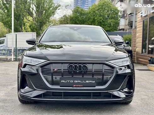 Audi e-tron S 2022 - фото 15