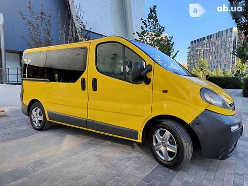 Opel Vivaro 2005 - фото 25