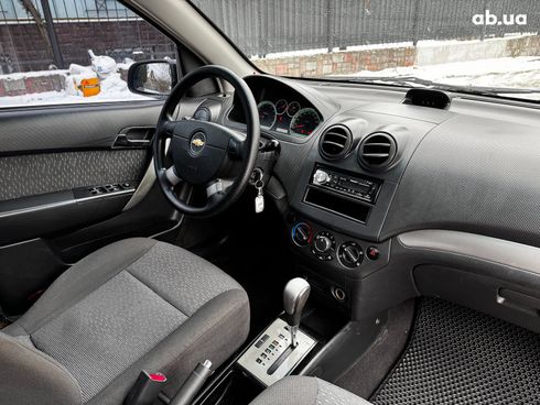 Chevrolet Aveo 2008 черный - фото 31