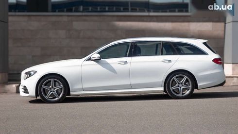 Mercedes-Benz E-Класс 2018 - фото 5