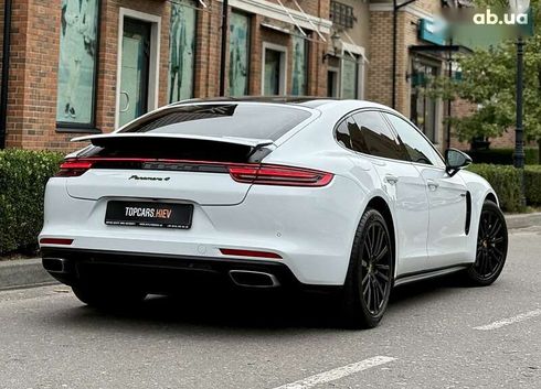 Porsche Panamera 2017 - фото 20