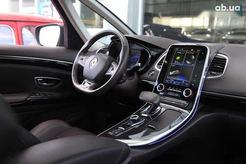 Renault Espace 2018 - фото 13