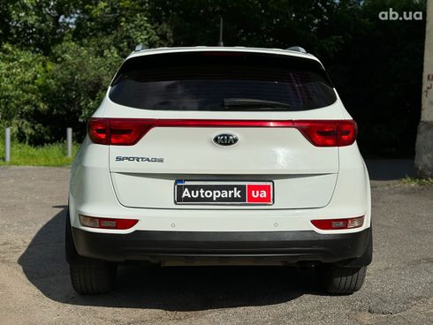 Kia Sportage 2015 белый - фото 7