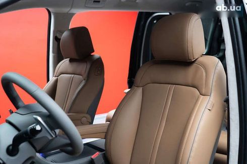 Hyundai Staria 2025 - фото 20