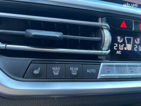 BMW 3 серия 2020 серый - фото 32