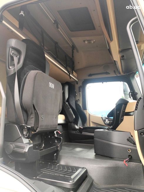 Mercedes-Benz Actros 2014 - фото 15