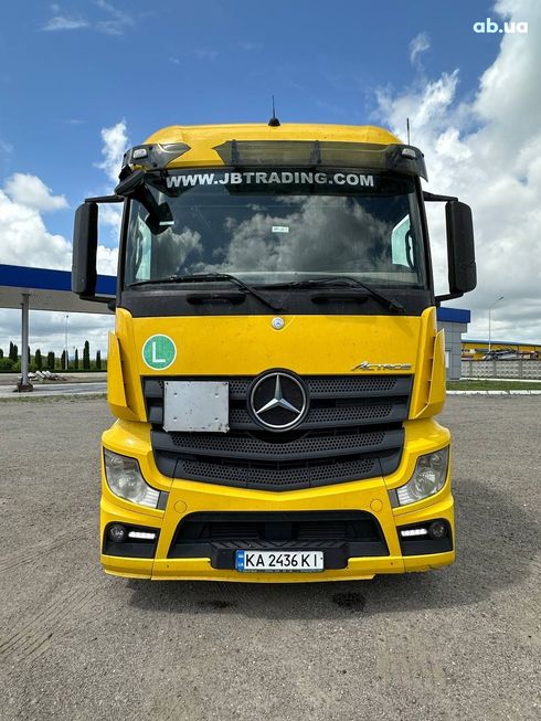 Mercedes-Benz Actros 2013 - фото 2