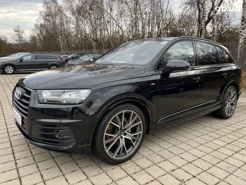 Audi Q7 2018 - фото 48