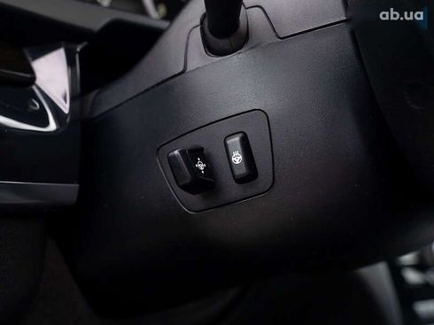 BMW X5 2017 - фото 28