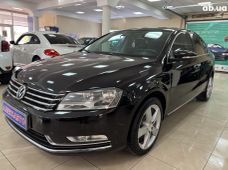 Продаж вживаних Volkswagen Passat 2011 року в Кропивницькому - купити на Автобазарі