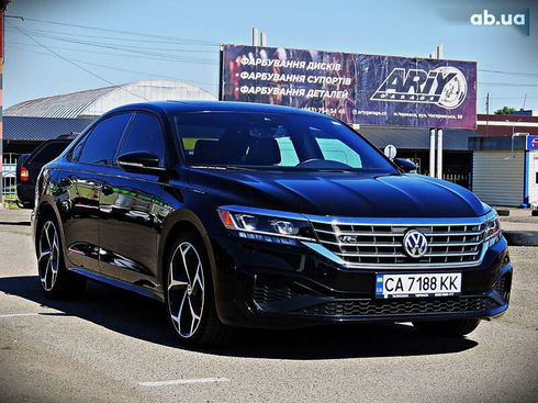 Volkswagen Passat 2021 - фото 2