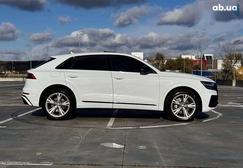Audi Q8 2020 - фото 10