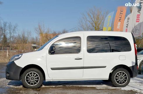 Renault Kangoo 2019 - фото 12