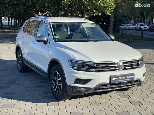 Volkswagen Tiguan 2020 - фото 10