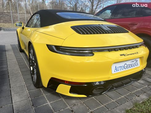 Porsche 911 2022 - фото 16