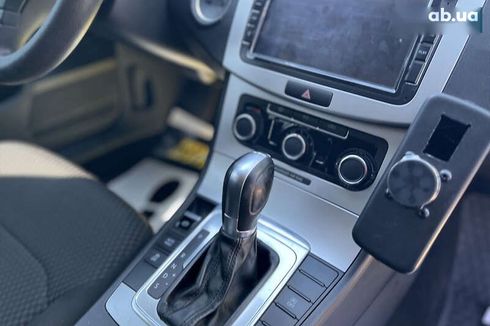 Volkswagen Passat 2012 - фото 29