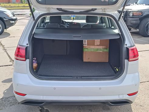 Volkswagen Golf 2019 белый - фото 12