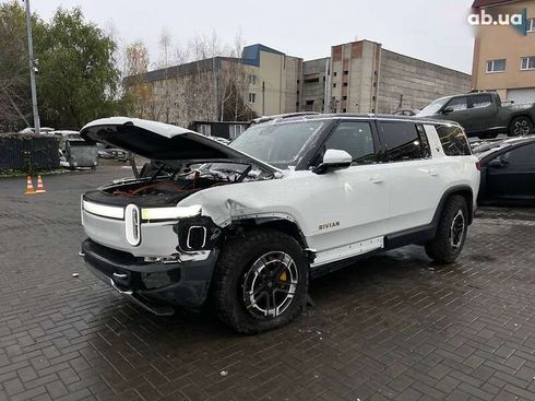 Rivian R1S 2023 - фото 6