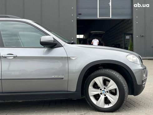 BMW X5 2010 серый - фото 4