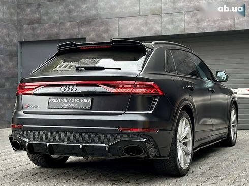 Audi RS Q8 2020 - фото 19