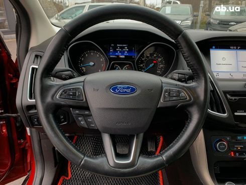 Ford Focus 2016 красный - фото 32